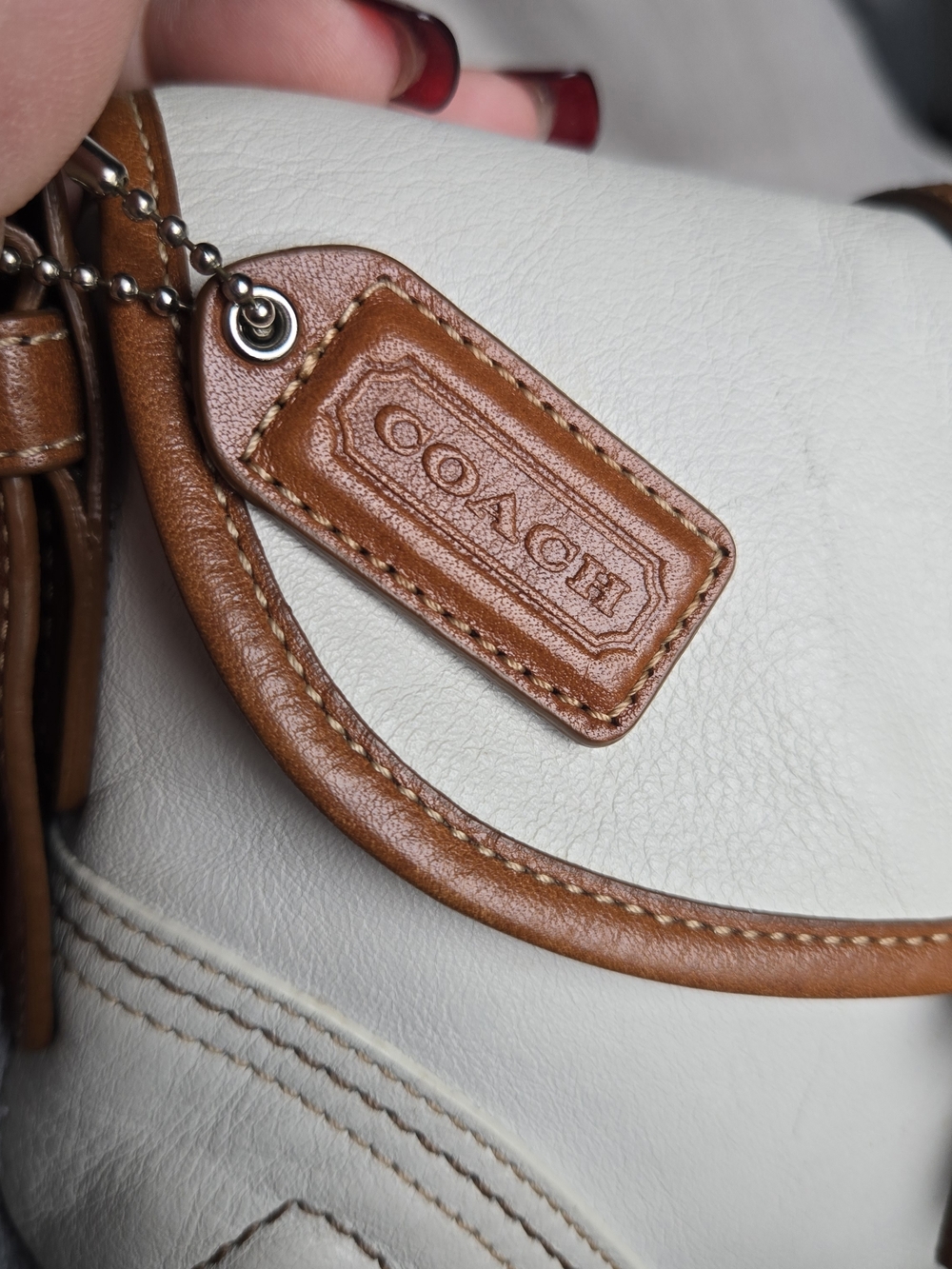 Vintage Coach Small Soho Cream & Cognac Leather Shoulder Bag - Picture 9 of 13